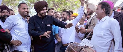 navjot singh sidhu may be named as punjab congress chief