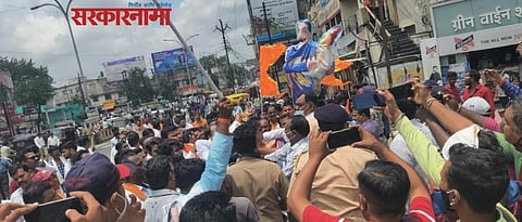 4Sarkarnama_20_282_29_10 - Copy.jpg