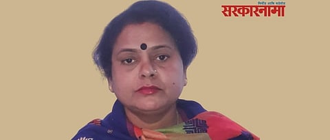 Ex Mp reena chaudhary defeat in up panchayat election