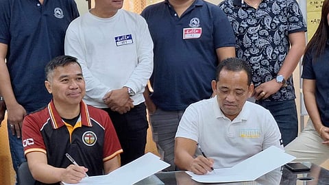 MOA SIGNING University of the Philippines- Cebu Chancellor Leo Malagar and Santa Fe Mayor Ithamar Espinosa signed a Memorandum of Agreement (MOA) on Oct. 19, 2023, for the construction of a UP Cebu Campus on Bantayan Island that will benefit not only residents of the island but also students living in nearby places. / UP CEBU