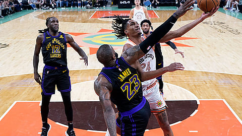 Lakers gitindakan sa Spurs