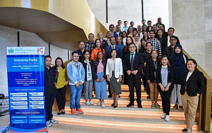 Over 70 participants from Mindanao local government units and government agencies join the Philippine Leadership Training Programme on Industrial Parks that opened at Acacia Hotel in Davao City on Monday (April 15, 2024). Co-organized by the Mindanao Development Authority and the United Nations Industrial Development Organization, the training program aims to equip leaders with essential skills and strategies for industrial parks development, operation, and management through training sessions, experts’ forum and site visits.