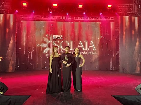 DRIVING REGIONAL DEVELOPMENT. Foundever™, a global leader in the customer experience (CX) industry, was recognized as Company for Regional Development of the Year at the 2024 IT-BPM Awards given by the IBPAP (Information Technology and Business Process Association of the Philippines). The industry award was conferred on Foundever for its leadership in helping drive socio-economic growth at the regional level. In the photo, from left: Lena Madrid, Foundever Senior Manager for Marketing & Communications; Chie Fortuna, Foundever Vice President for Operations; and Juicy Oliver, Foundever HR Shared
Services Director.