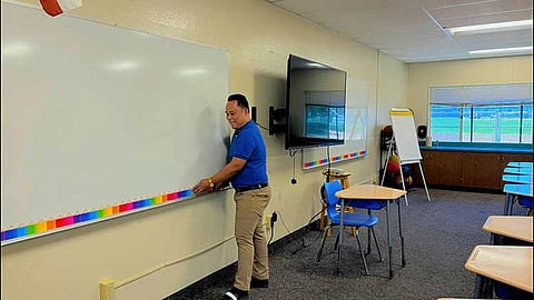 CALIFORNIA. Award-winning Filipino teacher Gary Mosquito prepares his classroom as he begins his teaching job at a school in California, USA.