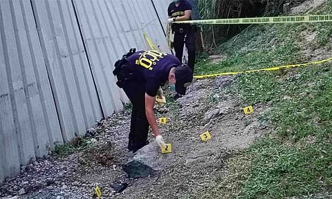 A buy-bust operation targeting a Top 5 City Level High Value Individual and around ten armed associates ended in a shootout on Tuesday, September 17, 2024, in Minterbro, Barangay Ilang, Davao City, resulting in the death of an individual identified as "Boss."