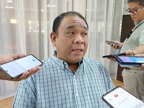 NEGROS. Provincial Election Supervisor Ian Lee Ananoria says they will deliver the vote counting machines (VCMs) to the office of the election officers in various local government units (LGUs) on April 28 and 29 to be used for the May 12 national and local elections.