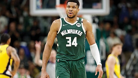 Giannis makigsabot sa team management