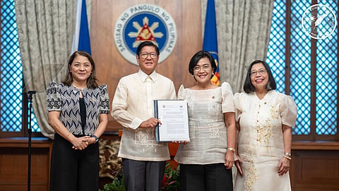IRR sa ETEEAP Act gipirmahan ni Marcos