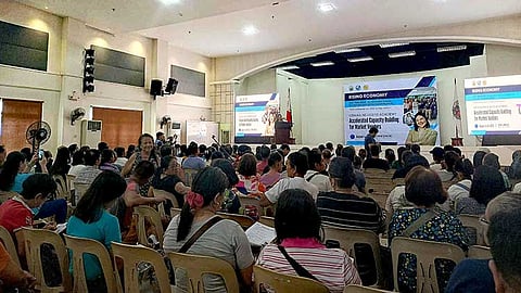 Iloilo City steps up market vendor empowerment thru Una, Sige
