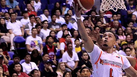 Taha mipirma sa Magnolia Hotshots