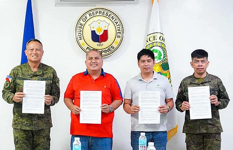 ZAMBOANGA. The 102nd Infantry Brigade and 106th Infantry Battalion Friday, September 5, sign a memorandum of partnership with Zamboanga Sibugay 1st District Representative Marlo Bancoro and Payao Municipal Mayor Joshua Mendoza for the establishment of the security facility in Pandilusan Island. The island, located in Sibugay Bay, is a renowned tourist destination celebrated for its crystal-clear waters and picturesque sandbar.
