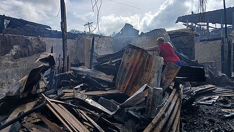 Fire hits over 200 houses in Bacolod