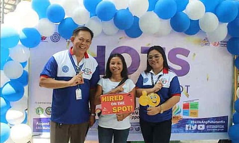 Regional Director Ramon Evan Ruiz of the Technical Education and Skills Development Authority in Davao Region (Tesda-Davao) underscored the importance of strengthening the country’s technical-vocational education and training (TVET) programs, saying they play a vital role in producing a job-ready workforce for both local and overseas industries. In the recently held World Café of Opportunities in Malita, Davao Occidental, Ruiz cited the agency’s focus on area-based and demand-driven strategies that align training with labor market needs and promote employable skills, particularly in the Davao Region.