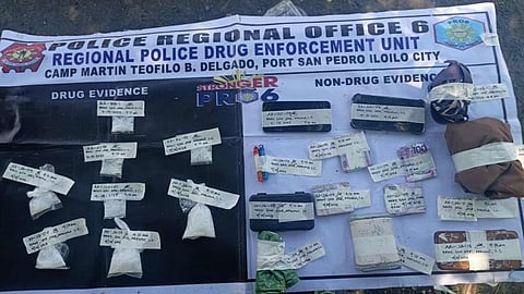 Police arrested four family members, including two high-value individuals, and confiscated 160 grams of suspected shabu worth P1.1 million during a buy-bust in Barangay San Jose, Arevalo, Iloilo City, on September 19, 2025. (Photo courtesy of Iloilo City Police Office)