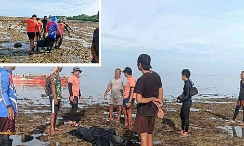 GIYAYUNGAN: Mga sakop sa Cebu Coast Guard Substation sa Lungsod sa Tuburan, Cebu ang nihimo og retrieval operation sa duha ka lawas nga napalgang naglutaw nga silang Marcelino Suelto, 69 ug anak niini nga si Joselito, 49. Ang mga biktima nanagat niadtong Biyernes, Septiyembre 26, 2025 taliwala sa dautang panahon gumikan sa Bagyong Opong.
