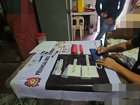 ILOILO. Police seize about 505 grams of shabu worth P3.4 million and arrest an alleged high-value drug personality in a buy-bust operation in Barangay PD Monforth North, Dumangas, Iloilo, led by the Provincial Drug Enforcement Team of the Iloilo Police Provincial Office.