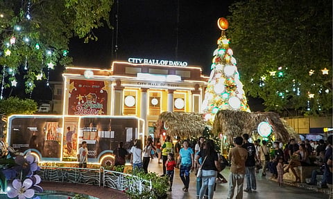 Dabawenyos gathered at the Davao City Hall grounds on Christmas Day, December 25, 2025, as vibrant holiday displays welcomed locals and tourists eager to soak in the joyful spirit of the season.