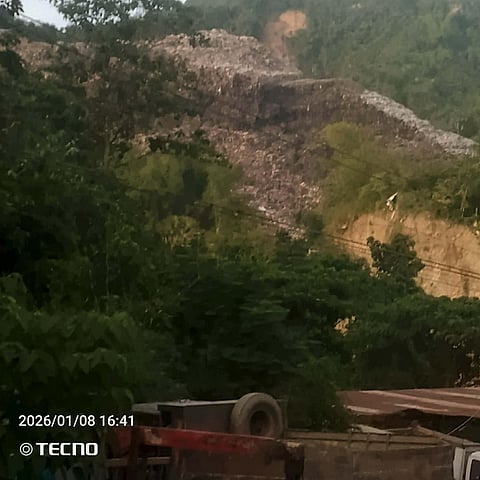 Binaliw landfill collapse hits nearby homes