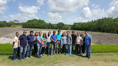 Model Landfill Bayawan Site Visit with Management of MPLRC together with former Mayor Elanito A. Peña (now Vice-Mayor), with the participation of members of the Sangguniang Bayan and the former Municipal Planning and Development Officer, Engr. Domingo Celeste Enad.