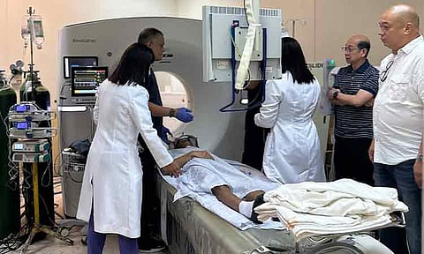 The Southern Philippines Medical Center (SPMC) in Davao City achieved not just one milestone but two within two days, after its departments performed first-of-its-kind procedures in Mindanao and the country. On February 7, 2026, SPMC’s Institute of Clinical Neurosciences conducted Mindanao’s first Deep Brain Stimulation (DBS) surgery on a patient with X-linked Dystonia-Parkinsonism (XDP), also known as Lubag. Two days later, on Feb. 9, its Department of Radiological and Imaging Sciences performed its first-ever Stereotactic Radiosurgery (SRS) using the cutting-edge Elekta Versa HD Linear Accelerator on a male patient with meningioma of unknown grade.