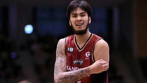 Sotto shows force on V-Day game for Alphas