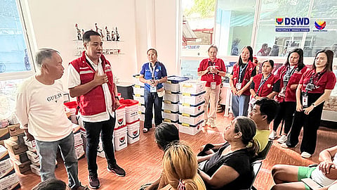 DSWD 6 extends P1.14M aid to Benedicto fire victims