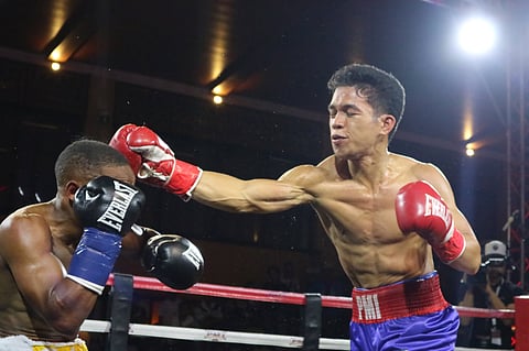 Regie Suganob wins by TKO in Bohol