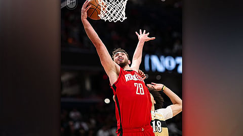Nuggets edge Jazz