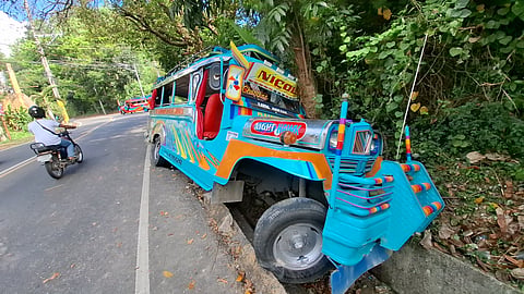 Laing aksidente miulbo sa Busay, 4 angol