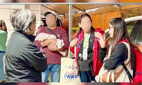 ASSISTING REPATRIATES. Philippine Ambassador to Israel Aileen Mendiola (left) coordinates with a group of overseas Filipinos, including a father cradling a two-month-old infant in Taba, Egypt. Philippine Ambassador to Israel Aileen Mendiola confirmed on Friday (March 20, 2026) that about 106 Filipinos were repatriated through various border crossings in Egypt and Jordan to ensure their safety amid ongoing tensions in the region. (Photo courtesy of Philippine Embassy in Israel)