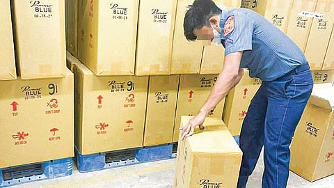 P1B kantidad sa mga peke nga sigarilyo nasakmit
