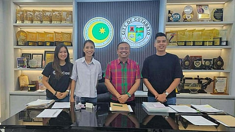 Officials from the Cotabato City Local Government Unit and representatives from GCash led the rollout of cashless payment options in Cotabato City, enabling residents to conveniently pay local taxes and fees through digital channels.
From left to right: Account Manager Bappy Vales-Canlas, Regional Sales Head Bea Ranada, Mayor Mohammad Ali "Bruce" Matabalao, and Cluster Business Head Miguel Polido