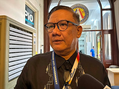 COST CUT. Councilor Joel Seno, chair of the Mandaue City Council’s committee on appropriations, budget and finance, says the city government may reduce garbage disposal costs by up to P2,000 per ton as it moves to finalize a compromise agreement with Asian Energy Systems Corp. April Blance Cabañog