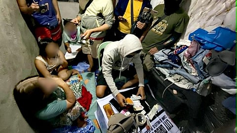Mother, daughter nabbed with P476,000 shabu