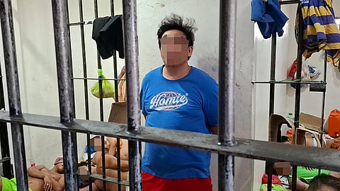 Cook nanagpa sa kapuyo nga
nakigdug og panday, gidakop