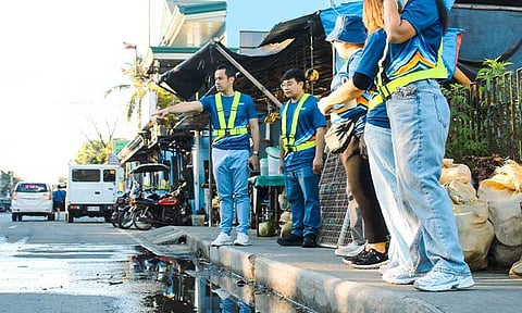 Bantay Linya initiative puts management face-to-face with customers in Mandurriao — meters checked, leaks flagged, programs explained.