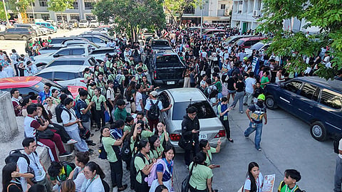 Sugbo lakip sa nauyog sa linog