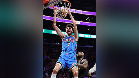 L.A. Lakers giitlog, 4-0, sa Thunder