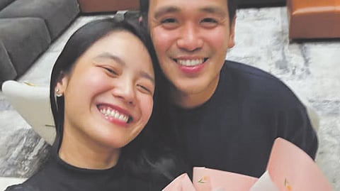 Ritz Azul gives birth