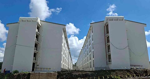 Seven beneficiaries of the government’s Pantawid Pamilyang Pilipino Program (4Ps) received socialized condominium units under the Expanded Pambansang Pabahay para sa Pilipino Program (4PH) on May 21, 2026, at People’s Ville in Calinan, Davao City.