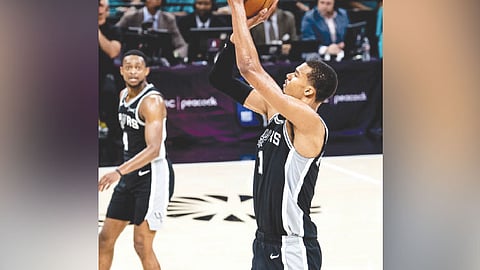 Spurs mangita og solusyon sa Game 4