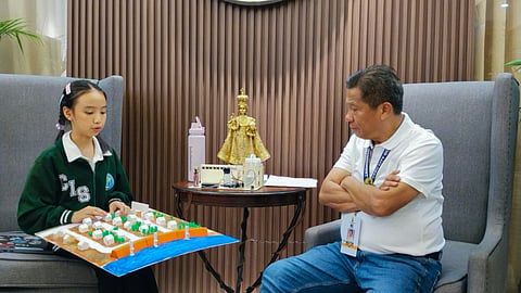 Grade 5 student presents flood control proposal to Cebu City mayor