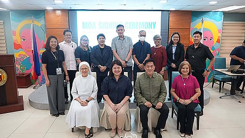 Iloilo City inks MOA with hospitals for medical aid program