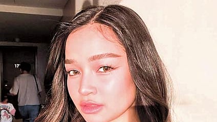 Xyriel Manabat may 4 ka piercings sa dughan