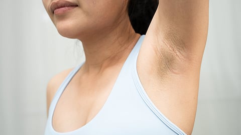 How to tell GF her armpit smells