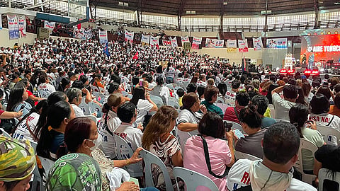 3,000 gather in Cebu to launch pro-Risa Hontiveros movement