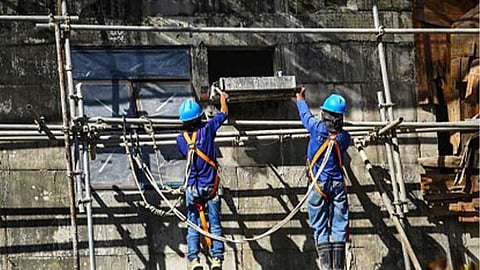 P60 minimum wage hike takes effect in Metro Manila