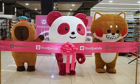 foodpanda Philippines has officially onboarded Gaisano Market (G Market), one of Davao City’s largest and most trusted supermarket chains, onto the foodpanda Shops platform. The partnership marks G Market’s first major venture into quick-commerce delivery, giving Dabawenyos instant access to everyday grocery essentials right at their doorsteps.