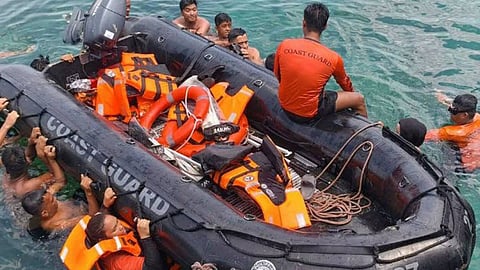 ZAMBOANGA. Seventy-seven participants have successfully complete a five-day Coast Barangay Maritime Responder Basic Training and Water Search and Rescue (Wasar) Training in Omar, Sulu on Friday, August 21, 2026, strengthening the readiness and capabilities of responders in addressing maritime emergencies and saving lives. (SunStar Zamboanga)