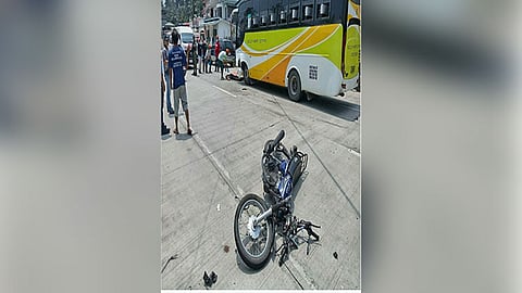 2 ka menor de edad patay human nabangga sa bus